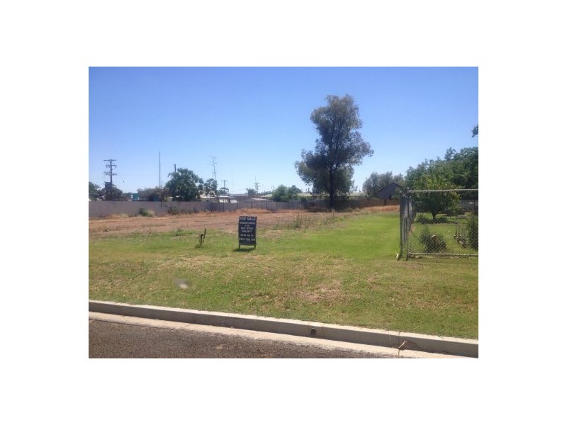20 Pitt Street, Walgett NSW 2832