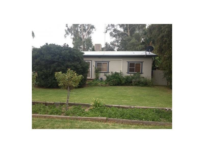 8 Cedar, Walgett NSW 2832