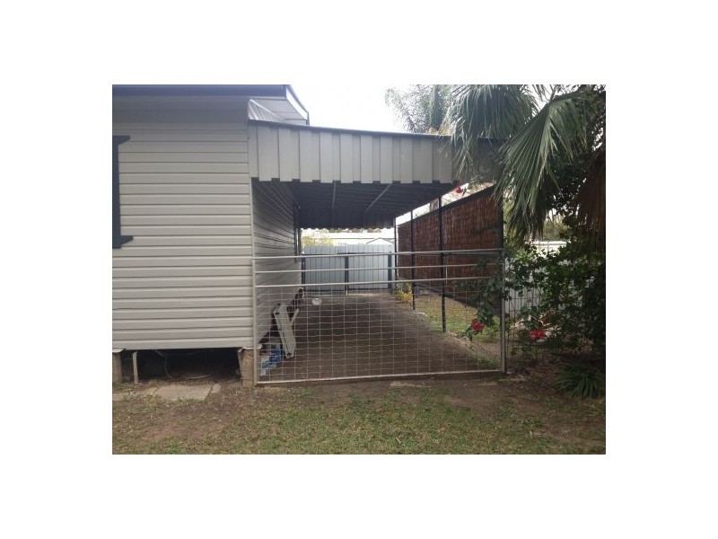 8 Cedar, Walgett NSW 2832