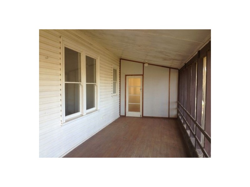 35 Queen Street, Collarenebri NSW 2833
