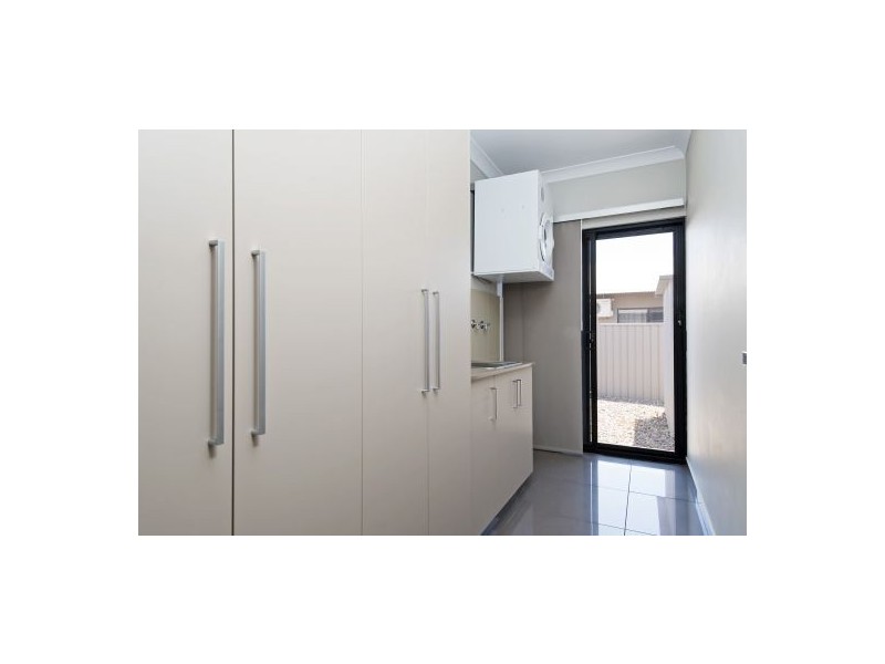 38 Melbourne St, Johnston NT 0832