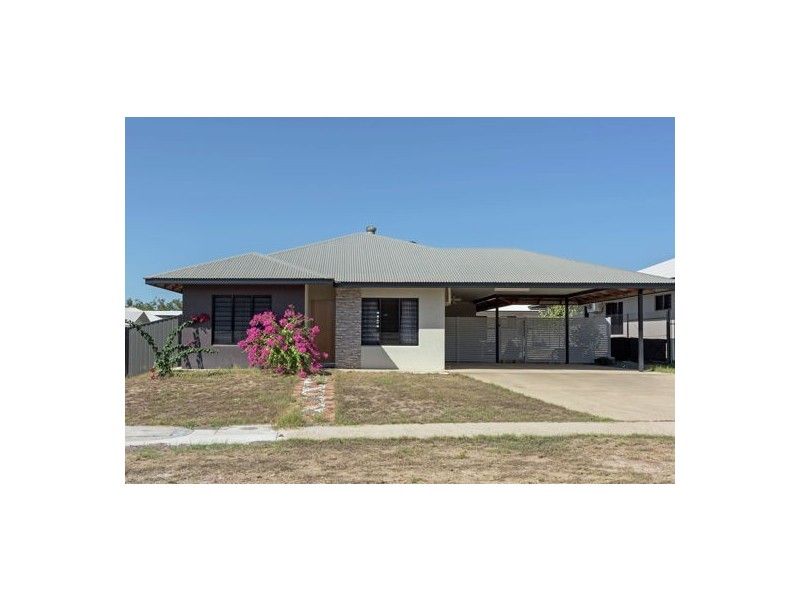 2 Magdalen St, Bellamack NT 0832