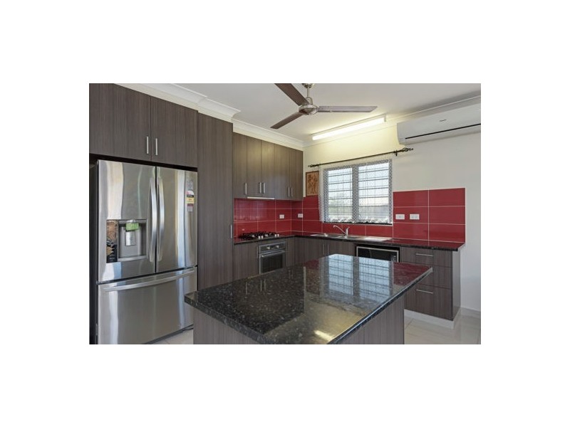 2 Magdalen St, Bellamack NT 0832
