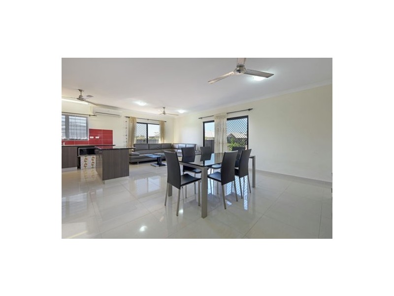 2 Magdalen St, Bellamack NT 0832