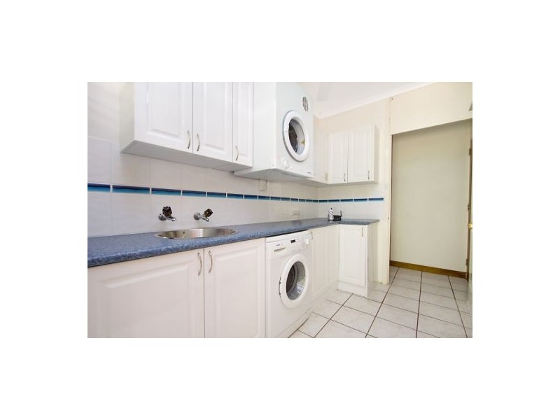 90 Yanyula Dr, Anula NT 0812