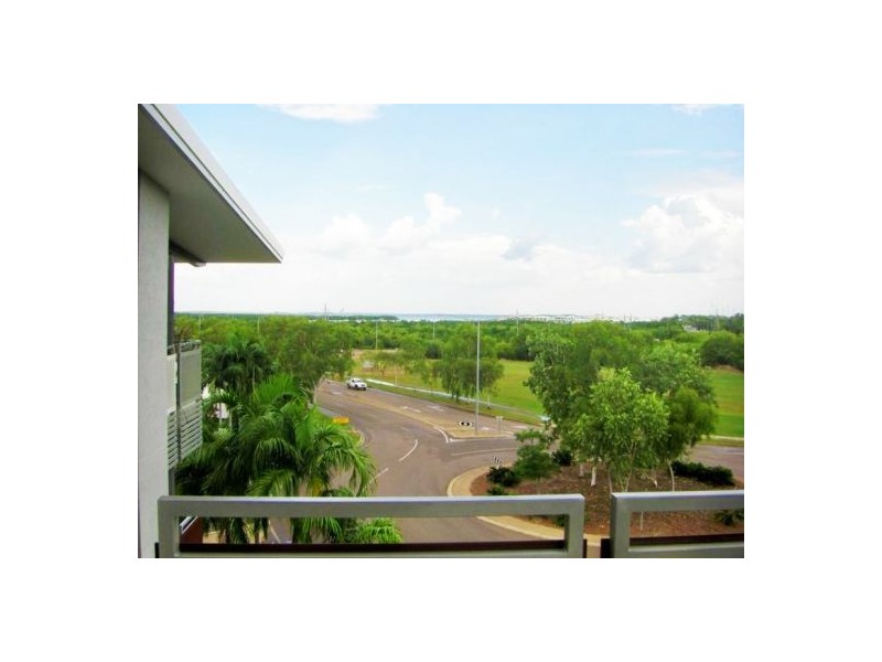 13/3 Manila Pl, Woolner NT 0820