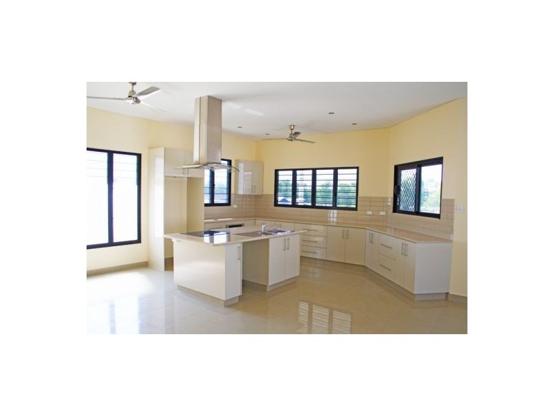 33 Hedley PL, Durack NT 0830