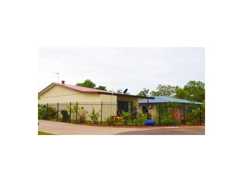 Gray NT 0830
