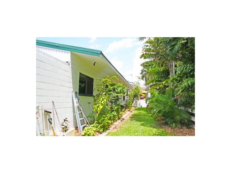 2/17 Grasslands Cres, Leanyer NT 0812