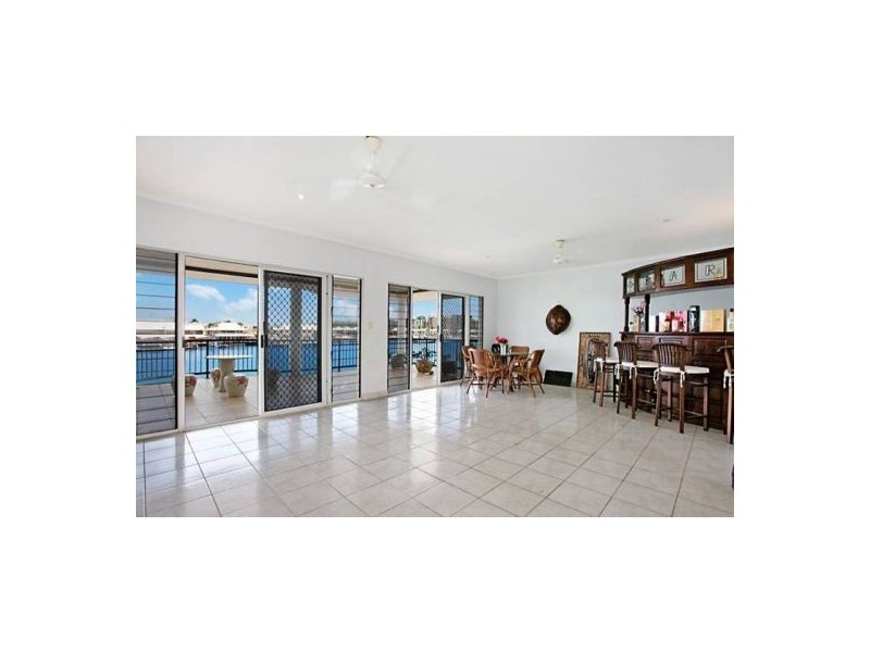 92 Cullen Bay Cres, Cullen Bay NT 0820