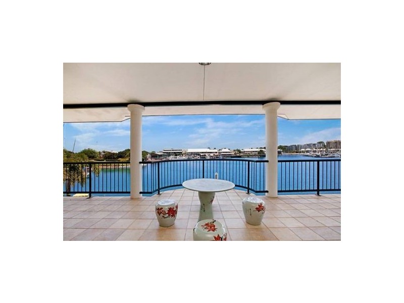 92 Cullen Bay Cres, Cullen Bay NT 0820