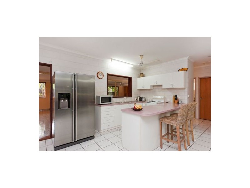 36 Cuthbertson Cres, Moulden NT 0830