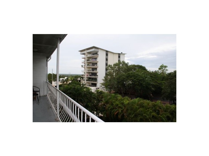 12/86 Woods St, Darwin NT 0800