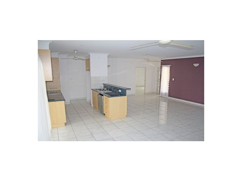 Rosebery NT 0832