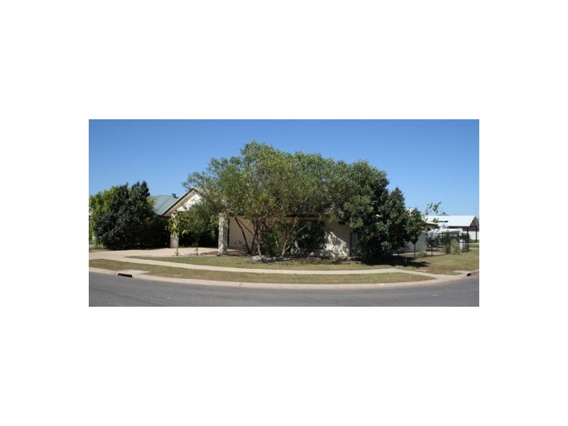 Rosebery NT 0832