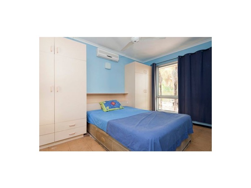 30 Darwent St, Malak NT 0812