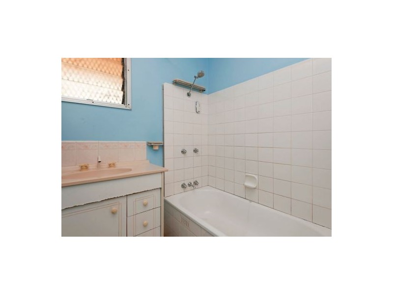 30 Darwent St, Malak NT 0812