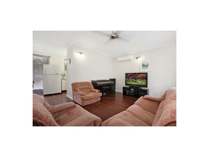 9 Fourcroy St, Karama NT 0812