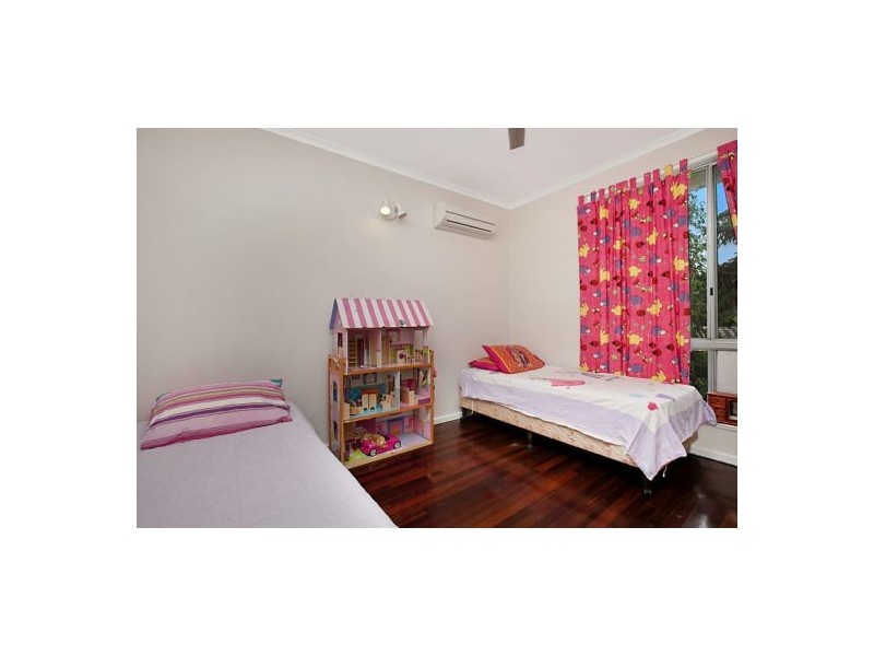 9 Fourcroy St, Karama NT 0812