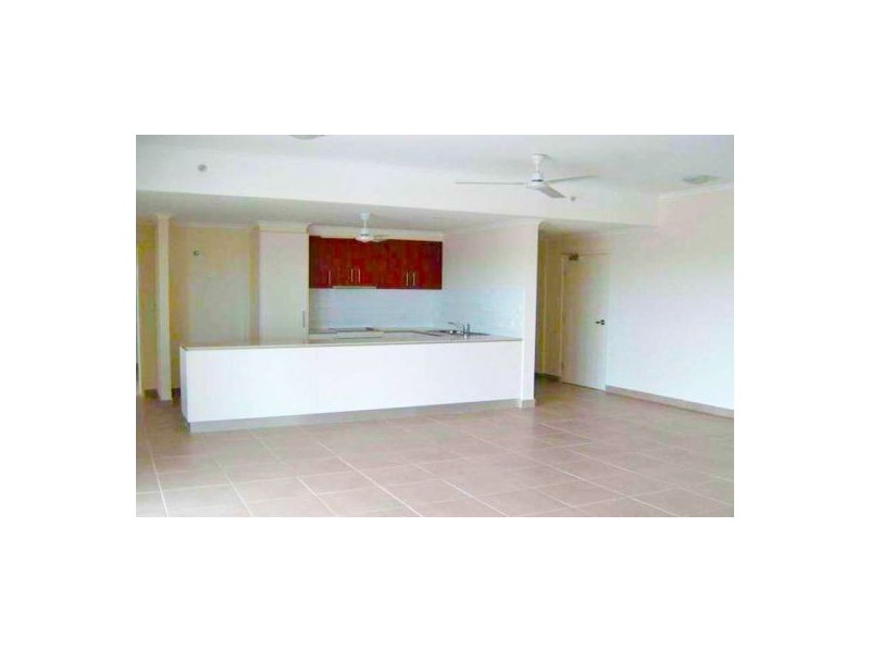 18/96 Woods St, Darwin NT 0800