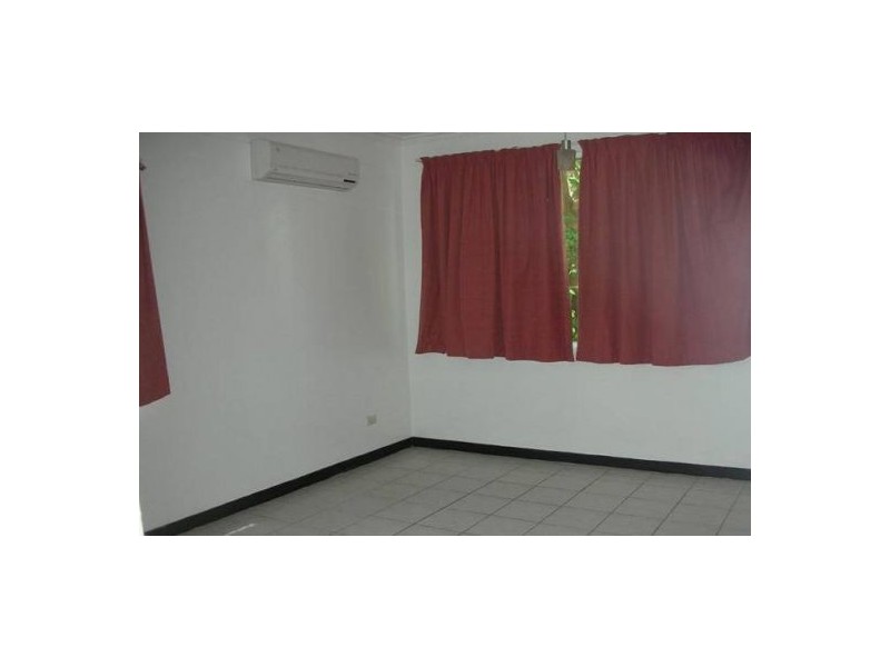 1/1 LANYON TCE, Moil NT 0810