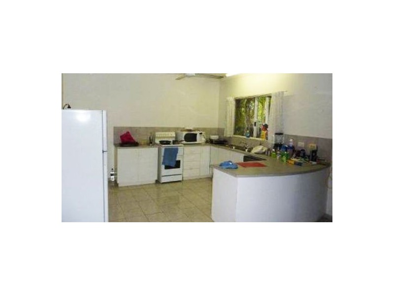 16 CRAWFORD CT, Moulden NT 0830
