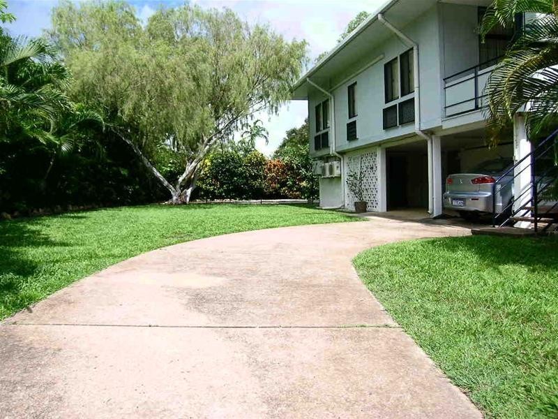 12 ELLENGOWAN DR, Nakara NT 0810