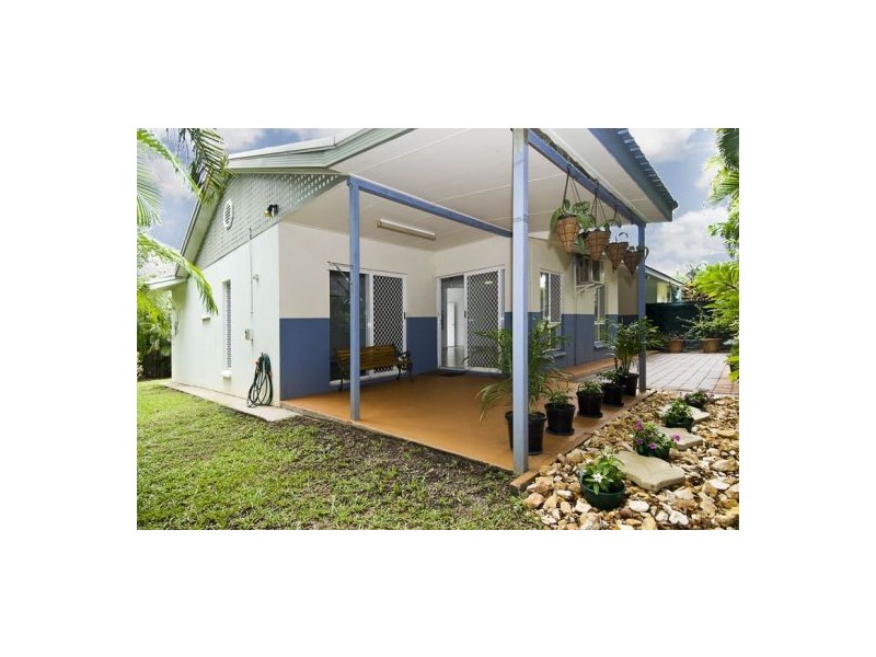 2/17 LANCEWOOD ST, Rosebery NT 0832