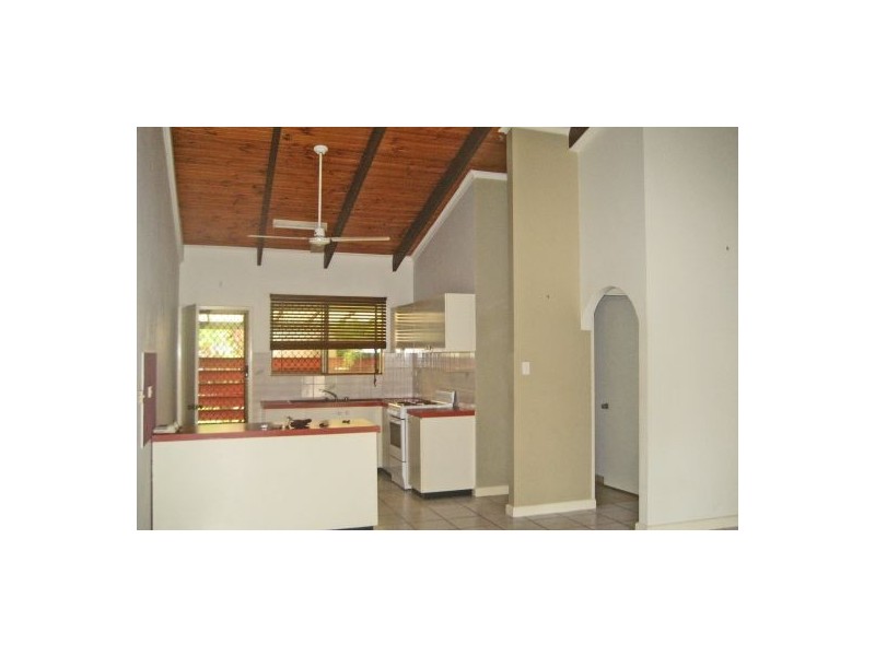 3/12 DONALDSON CT, Karama NT 0812