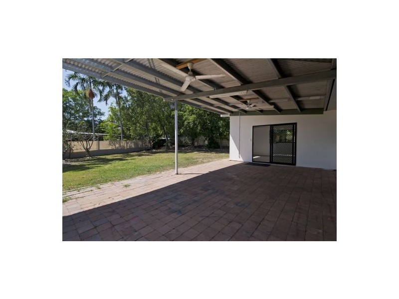 59 MISTLETOE CCT, Karama NT 0812