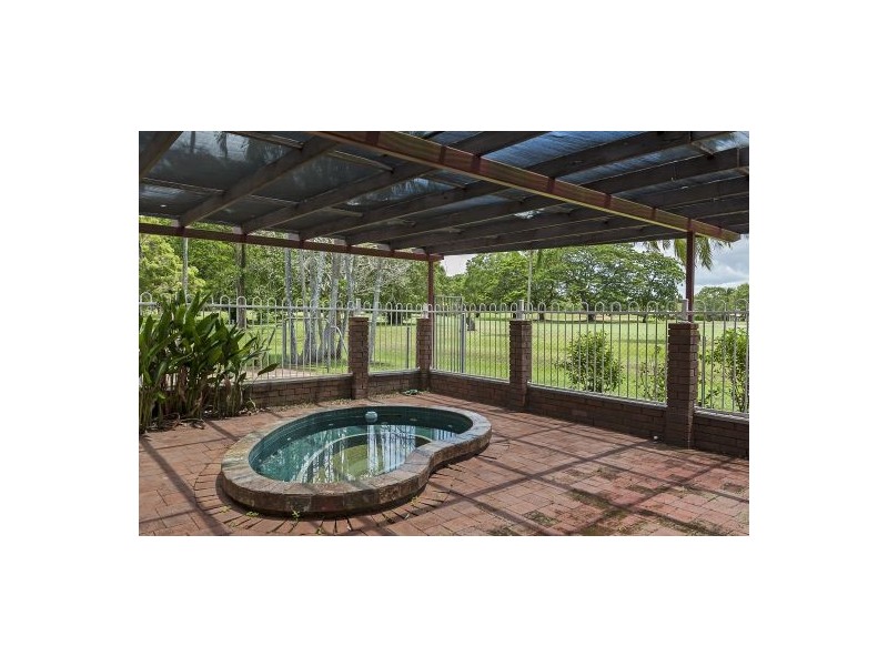 4 HOYLAKE CL, Marrara NT 0812