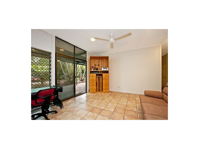 210 Westall Rd, Howard Springs NT 0835