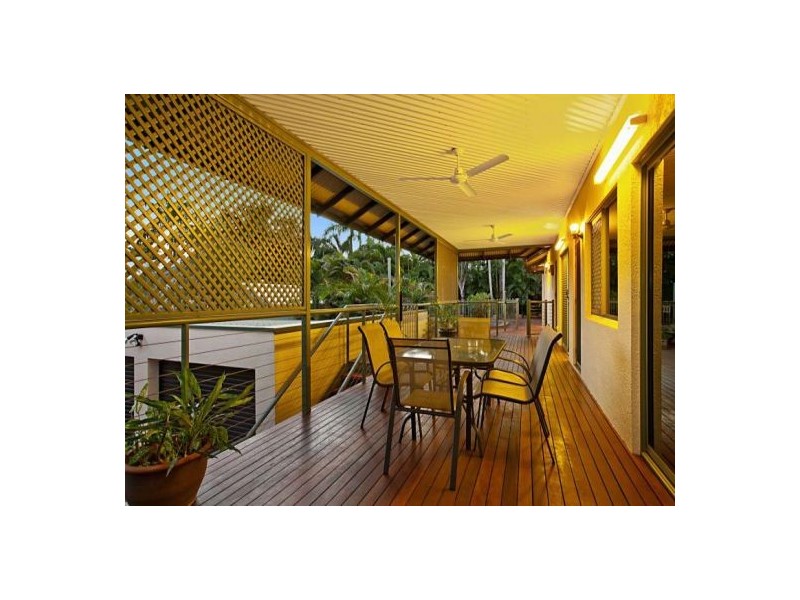 6 Excelsa Crt, Rosebery NT 0832