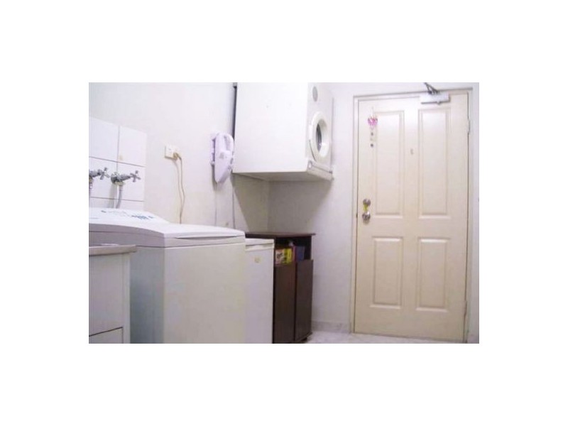 1/36 Lorna Lim Tce, Driver NT 0830