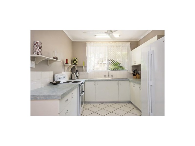 14 Fig Crt, Karama NT 0812