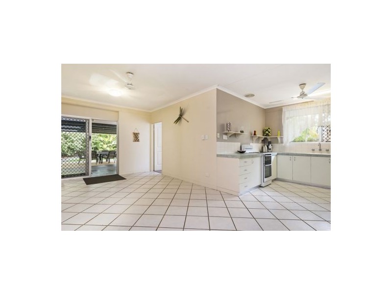 14 Fig Crt, Karama NT 0812