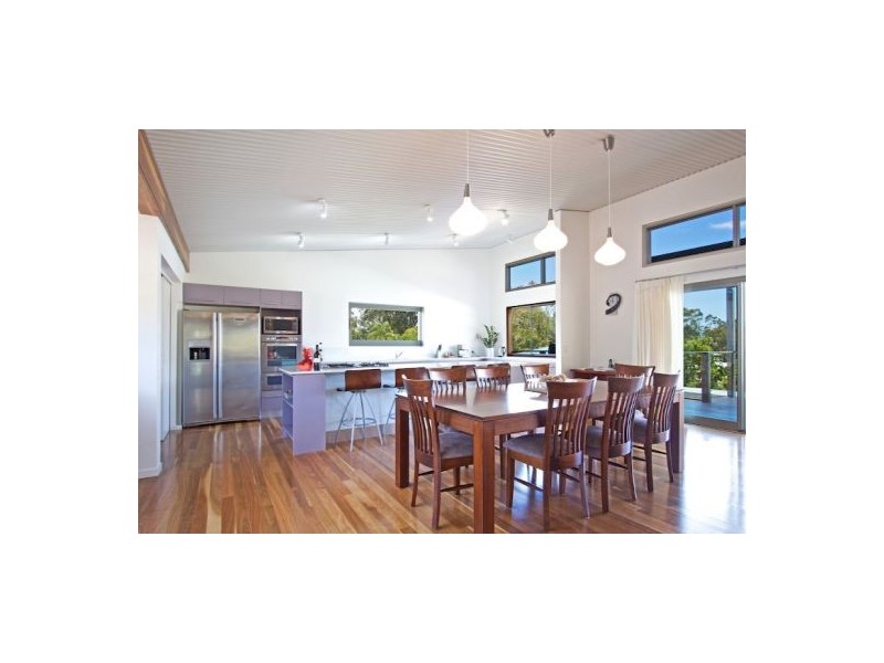 47 Miles St, Kirra QLD 4225