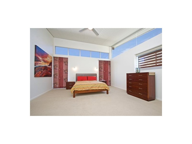 47 Miles St, Kirra QLD 4225