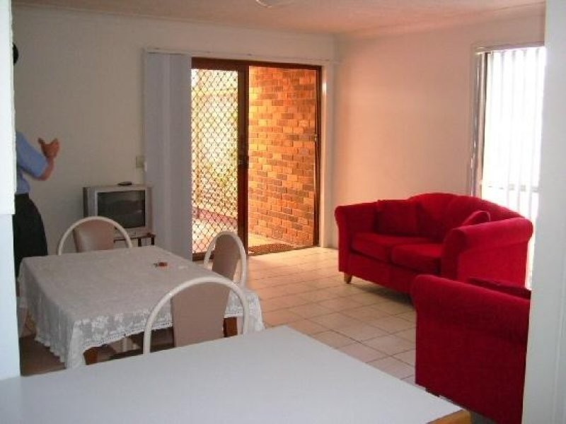 7/60 Coolangatta Rd, Kirra QLD 4225