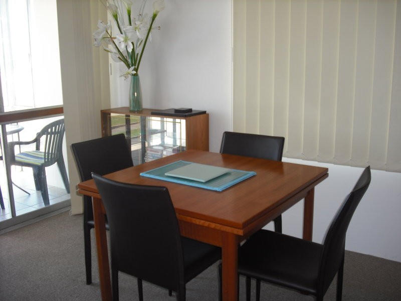 9/8 Musgrave St, Kirra QLD 4225