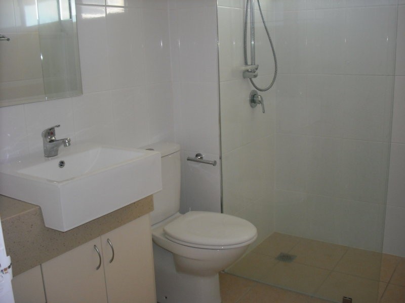 9/8 Musgrave St, Kirra QLD 4225