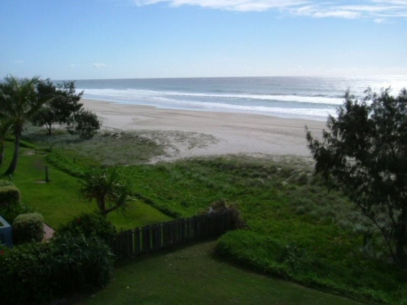 5327 Golden Four Dve, Bilinga QLD 4225