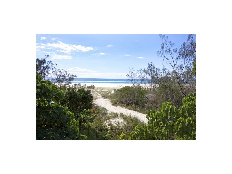 4/80 Pacific Pde, Bilinga QLD 4225