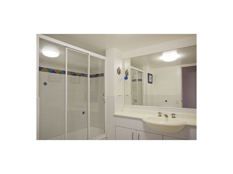 4/80 Pacific Pde, Bilinga QLD 4225