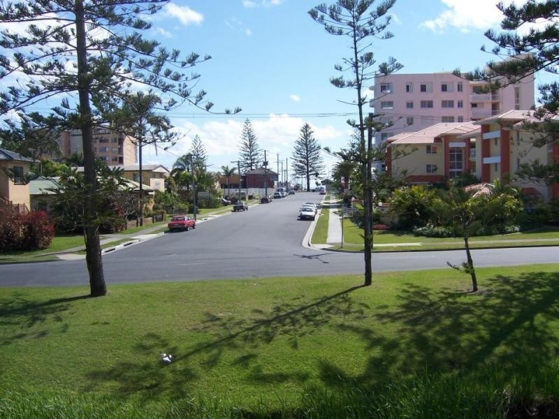 7/23 Coolangatta Rd, Kirra QLD 4225