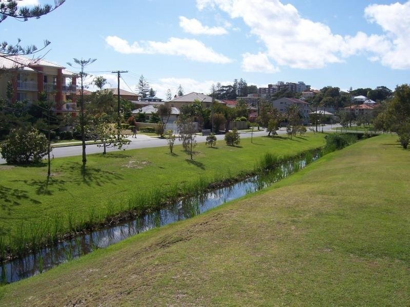 7/23 Coolangatta Rd, Kirra QLD 4225