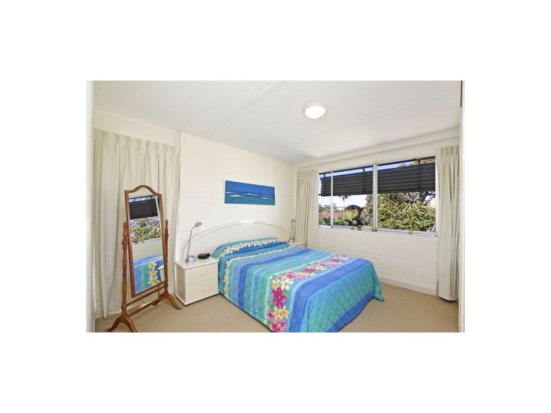 3/44 Pacific Pde, Kirra QLD 4225