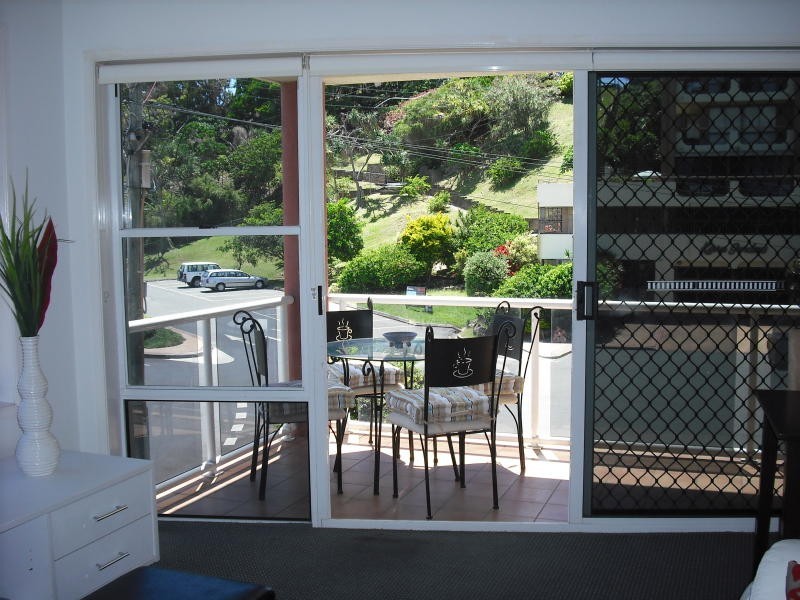 4/20 Marine Pde, Kirra QLD 4225