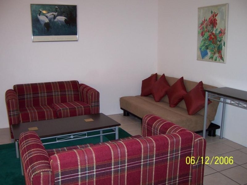 2/12 Douglas Street, Kirra QLD 4225