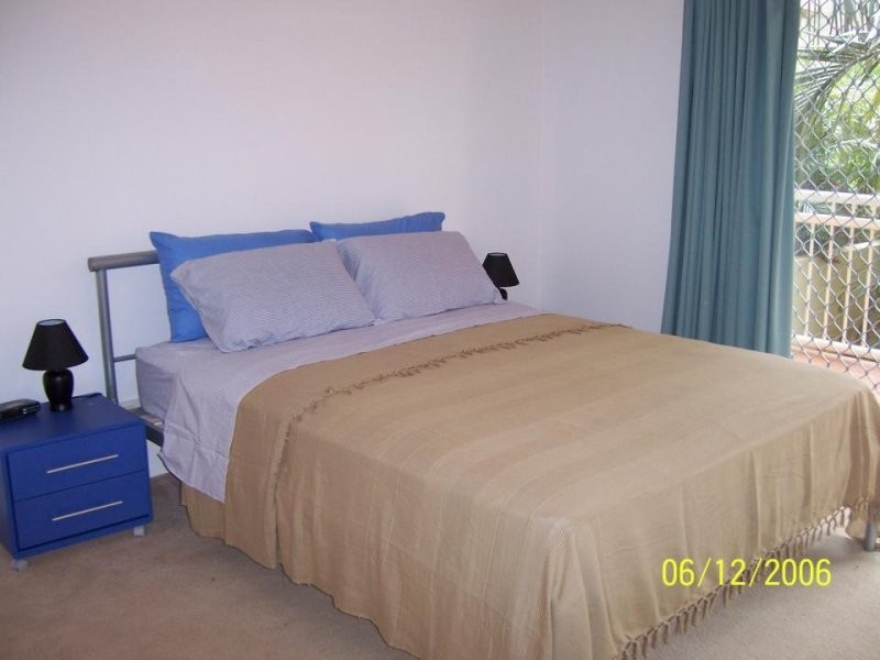 2/12 Douglas Street, Kirra QLD 4225